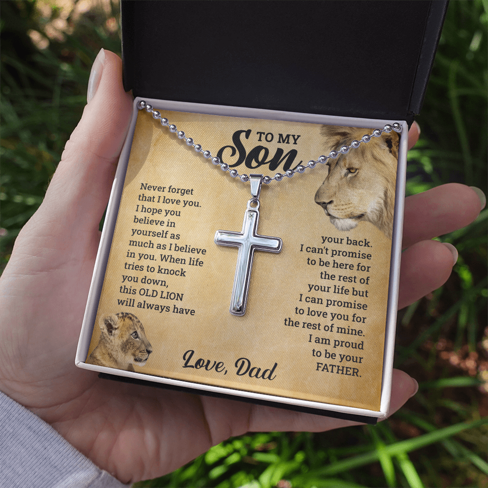 To My Son This Old Lion Cross Necklace Gift Set