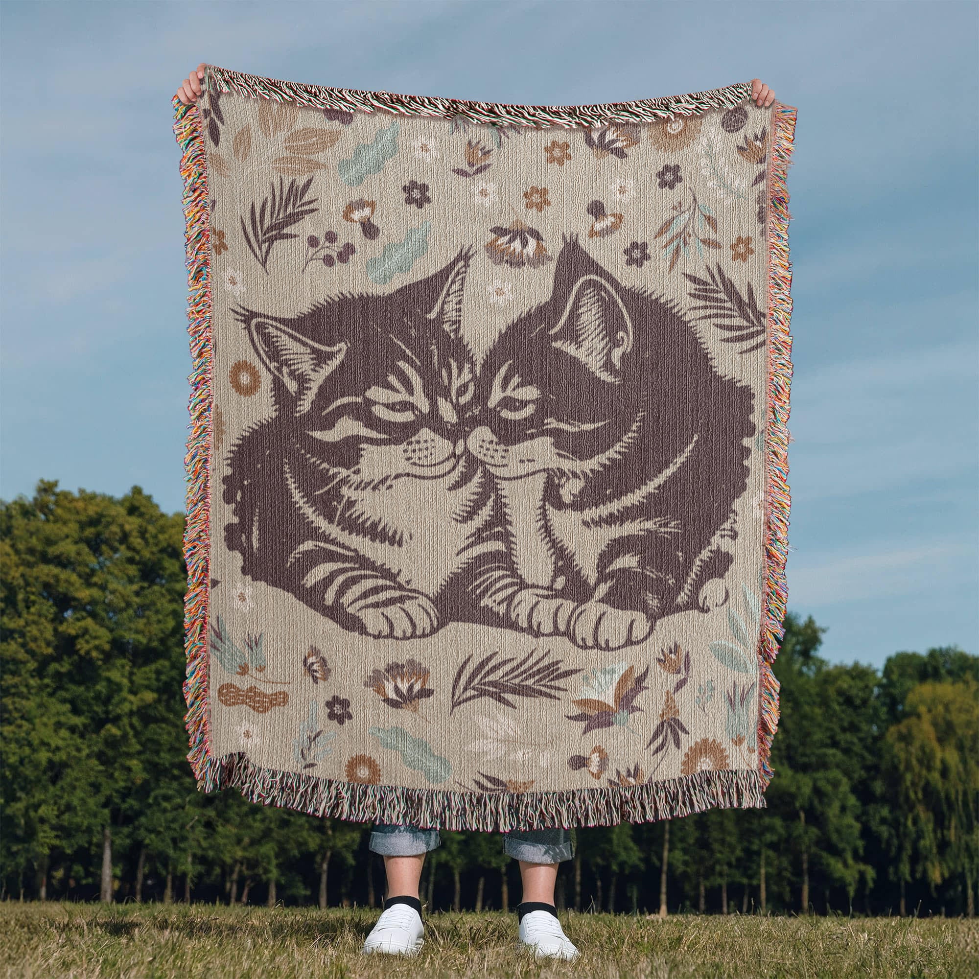 Snuggling Kitties - Woven Blanket
